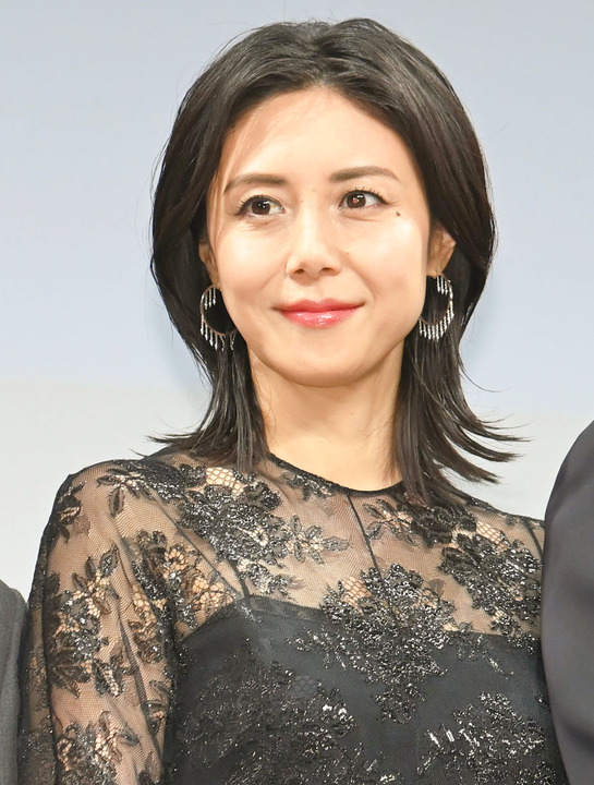 松嶋菜々子 女優 反町隆史別荘 相棒 卒業 世の中のニュースやトレンドに物申す