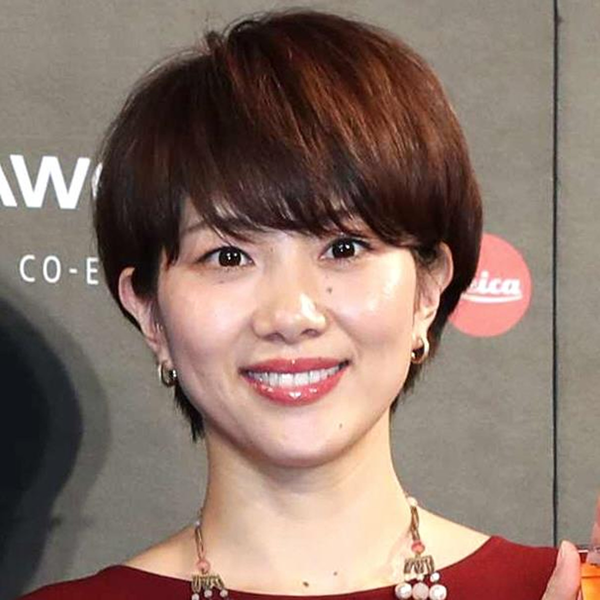 潮田玲子 元バトミントン選手 小椋久美子不仲家族４人の写真投稿 世の中のニュースやトレンドに物申す